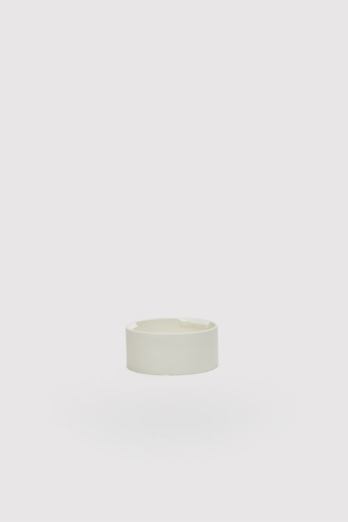 CON-WHT