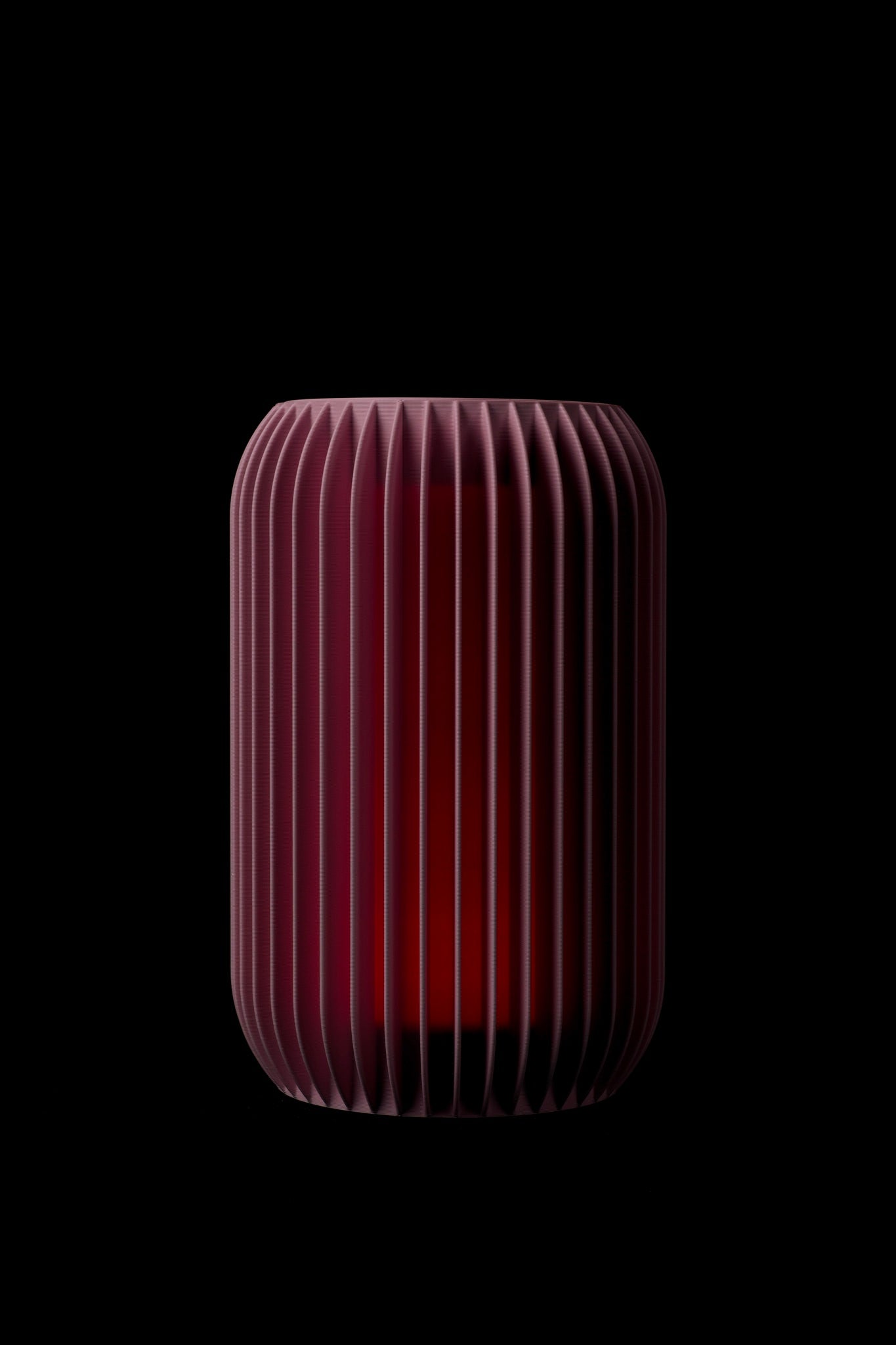 LASE 01 MATTE · Vase Module at night