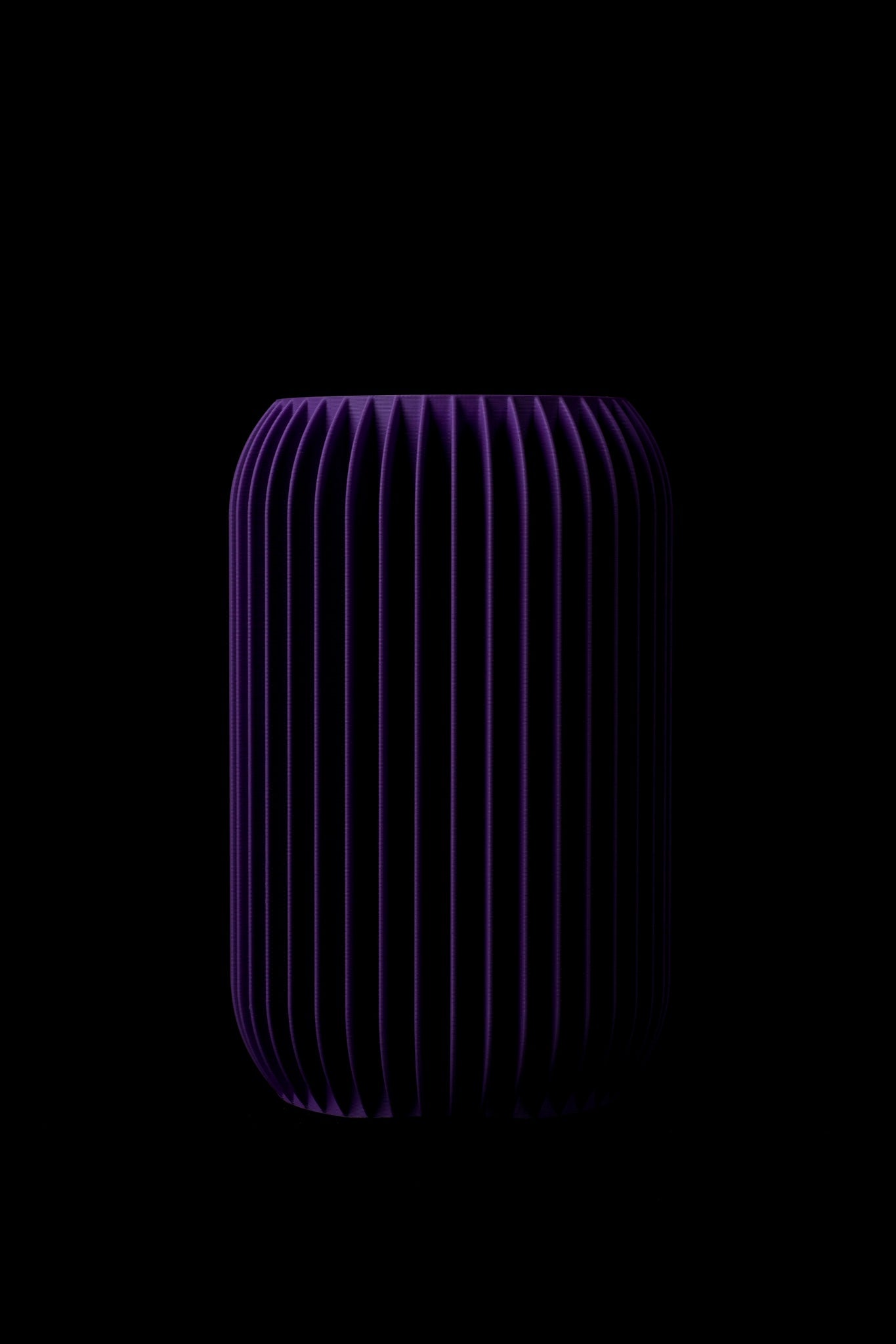 LASE 01 MATTE · Vase Module at night