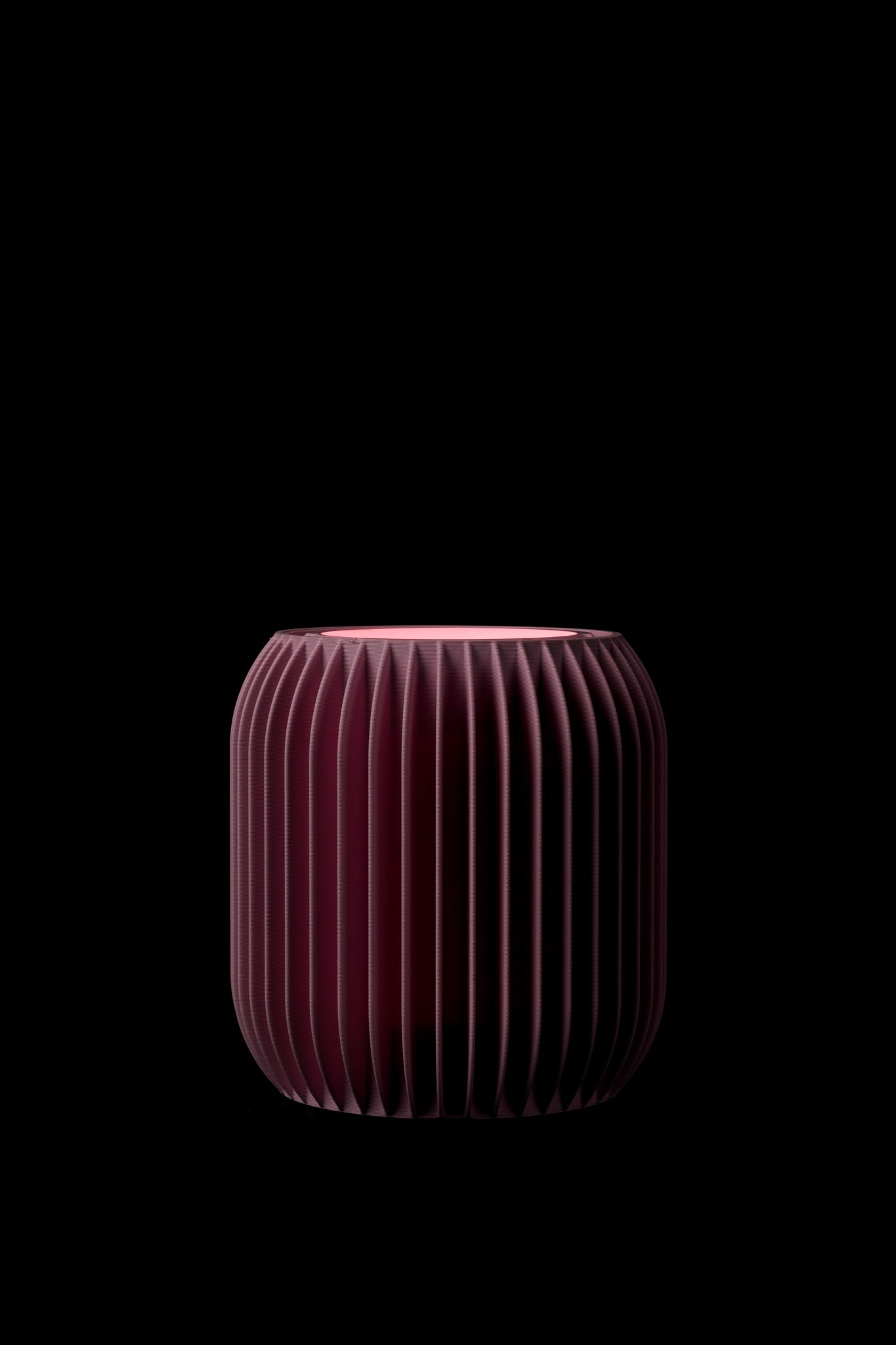 LASE 01 MATTE · Vase Module at night