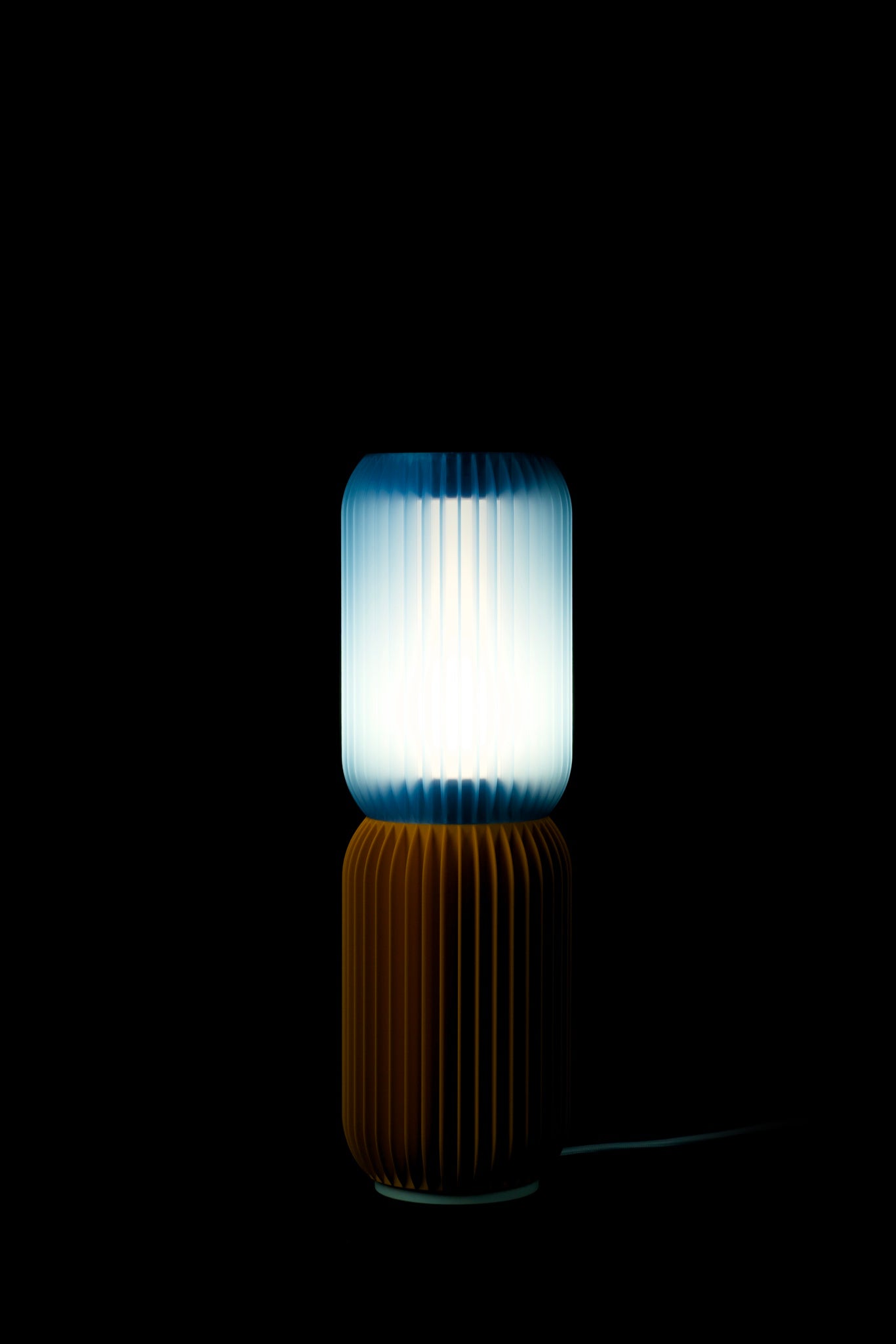 LASE STEREO Duo · Colourful Modular Lamp at night