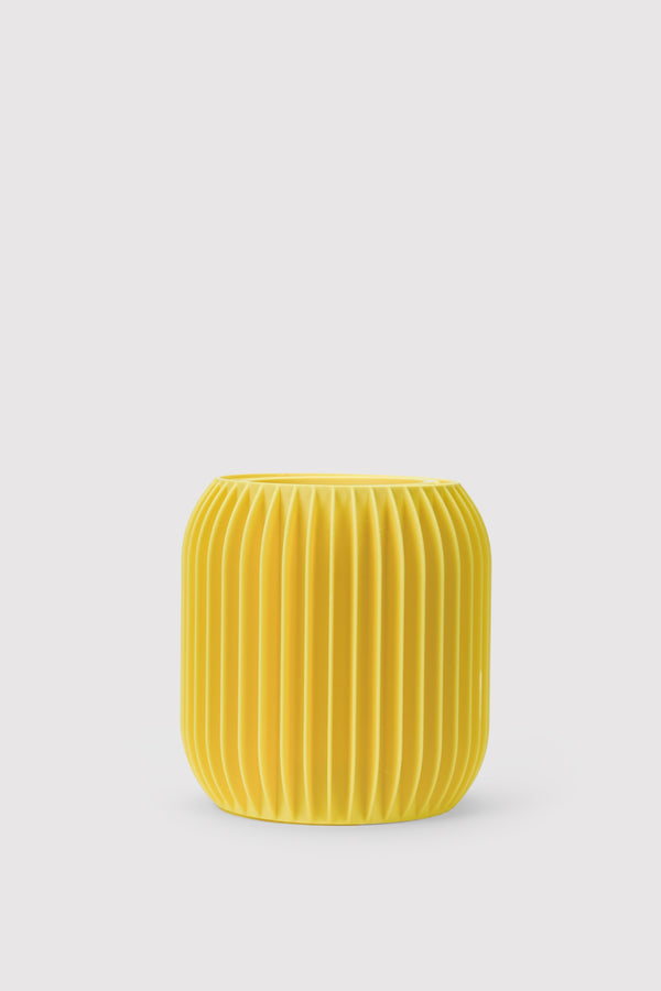 LASE 01 MATTE · Vase Module — M Yellow